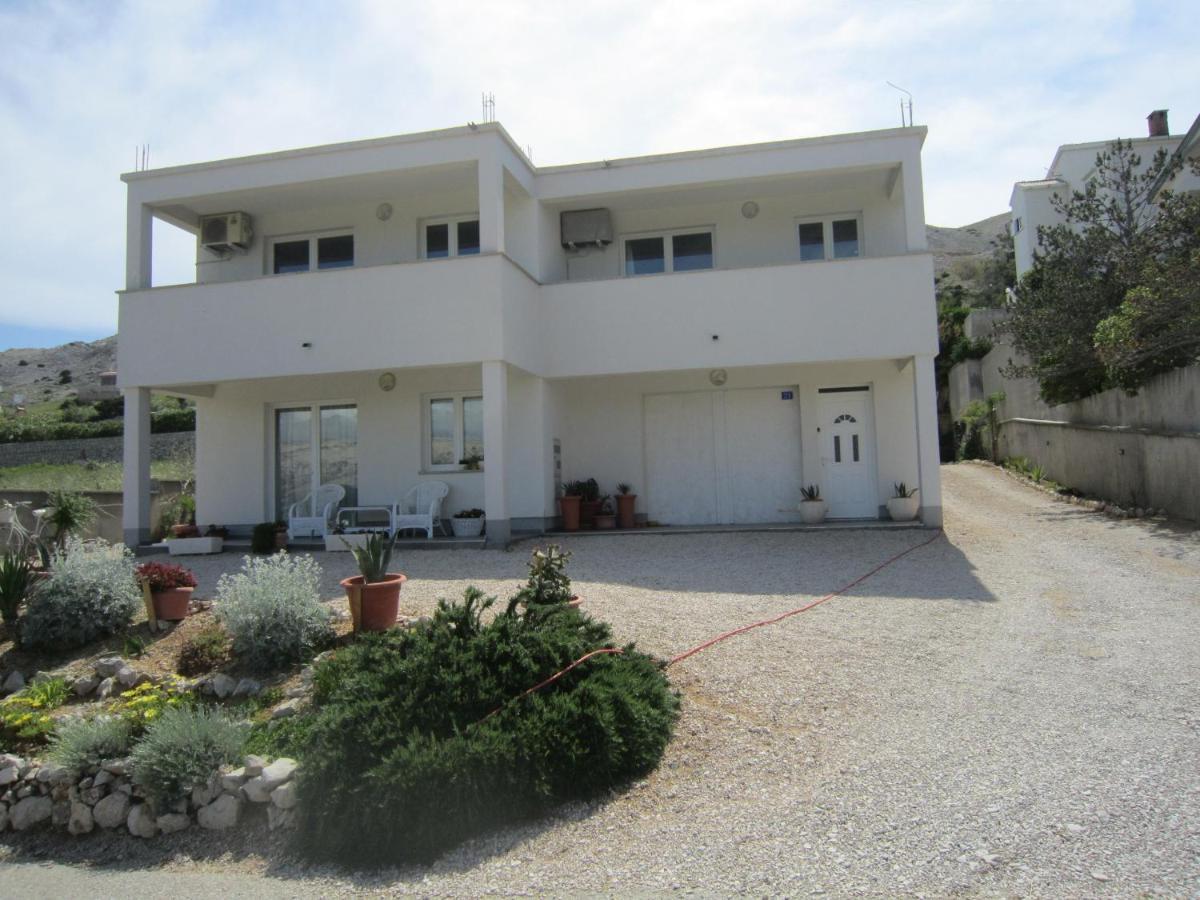 Apartments Veronika Pag Town Exterior photo